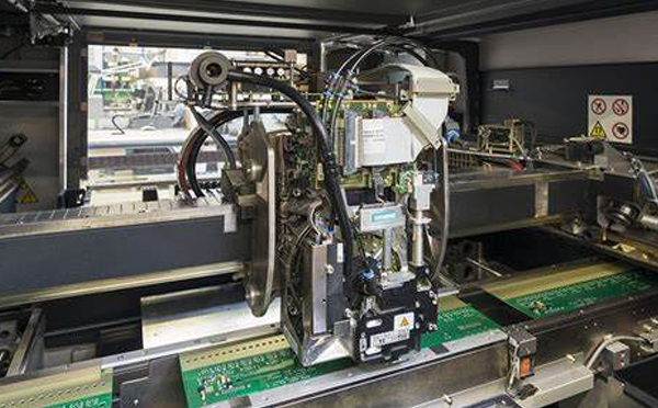 SMT表面貼裝技術的優勢