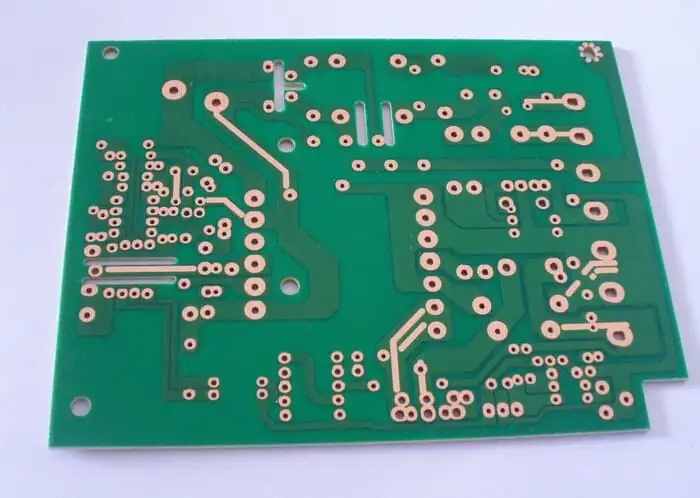 PCB中電源、數(shù)據(jù)和外設(shè)的布線拓?fù)涔蚕? />
                                                </a>
                                            </div>
                                                                                        <div   id=